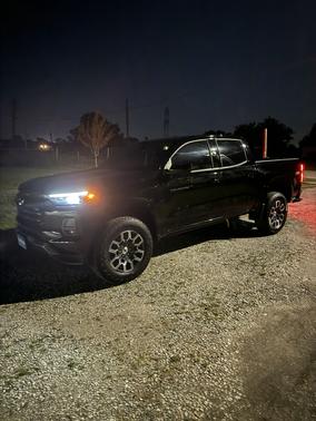 Black 2023 Chevrolet Colorado Z71