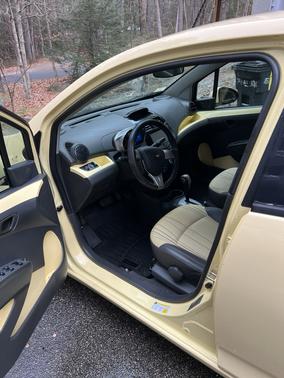 2013 Chevrolet Spark 1LT