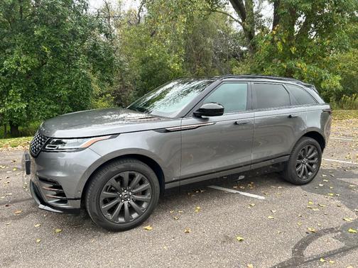 Gray 2018 Land Rover Range Rover Velar P250 SE R-Dynamic