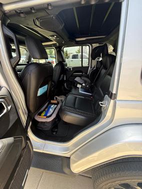 Silver 2022 Jeep Wrangler Unlimited Sahara High Altitude