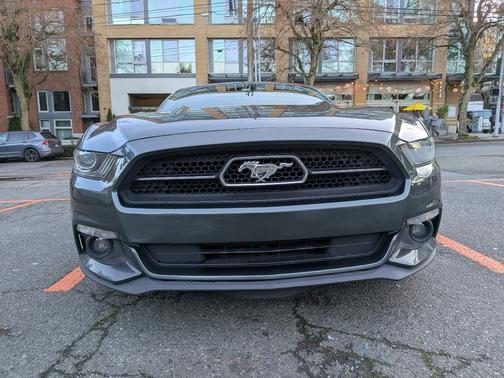 2015 Ford Mustang EcoBoost Premium