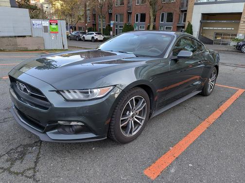 2015 Ford Mustang EcoBoost Premium