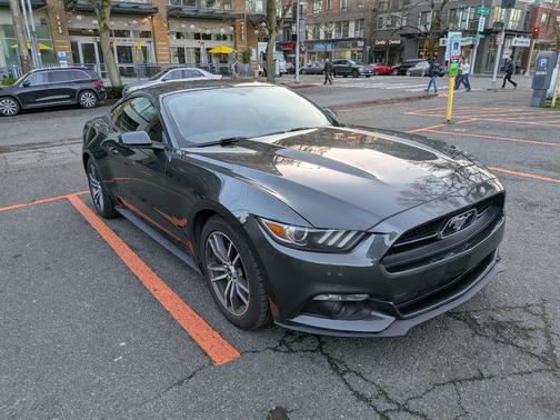 2015 Ford Mustang EcoBoost Premium