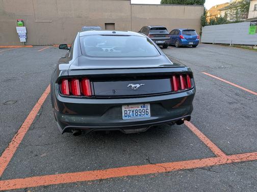 2015 Ford Mustang EcoBoost Premium