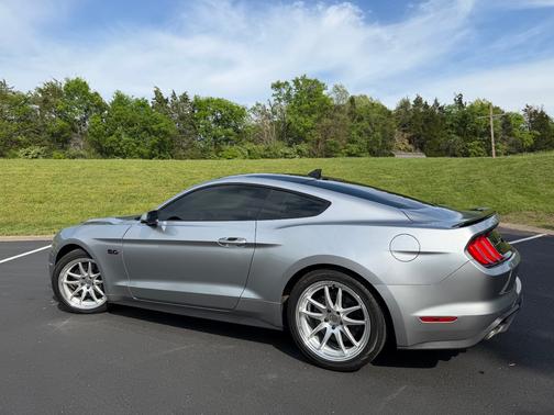 2020 Ford Mustang GT Premium