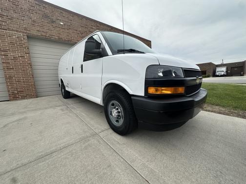 2018 Chevrolet Express 2500 Work Van