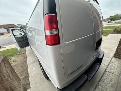 2018 Chevrolet Express 2500 Work Van