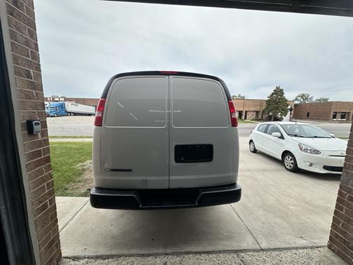 2018 Chevrolet Express 2500 Work Van