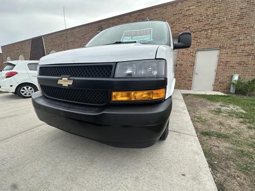 2018 Chevrolet Express 2500 Work Van