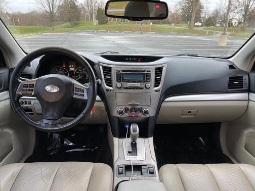 2012 Subaru Legacy 2.5i Premium