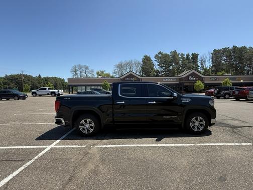 Black 2023 GMC Sierra 1500 SLT