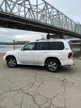 2007 Lexus LX 470 Base