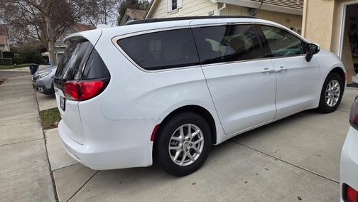 2020 Chrysler Voyager LXI