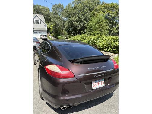 2010 Porsche Panamera 4S