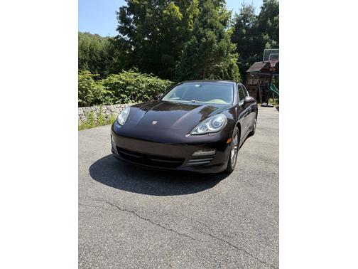 2010 Porsche Panamera 4S