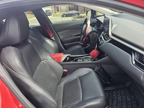 2020 Toyota C-HR Limited