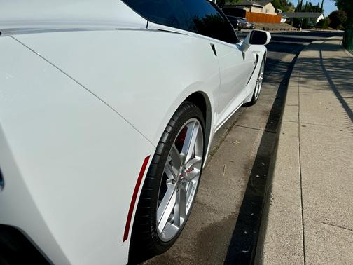 White 2019 Chevrolet Corvette Stingray