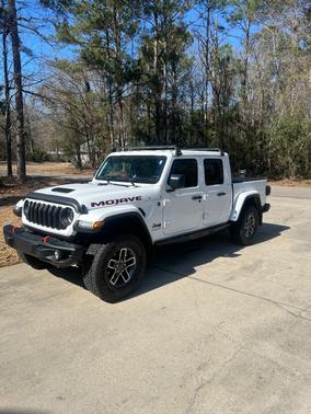 2024 Jeep Gladiator Mojave X