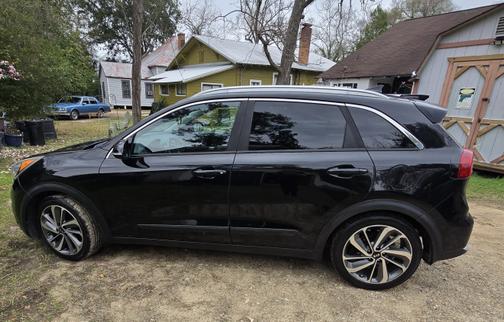 2017 Kia Niro Touring
