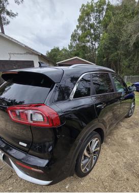 2017 Kia Niro Touring