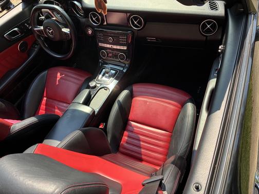 2019 Mercedes-Benz SLC 300 Base