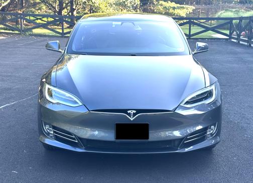 2018 Tesla Model S 75D