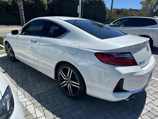 White 2017 Honda Accord Touring