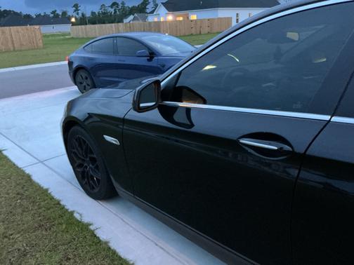 Black 2012 BMW 535 i