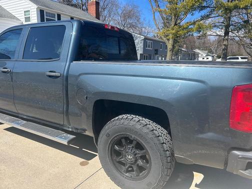 Green 2018 Chevrolet Silverado 1500 2LZ