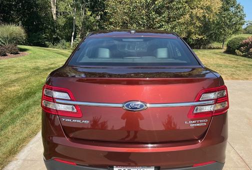 2016 Ford Taurus Limited