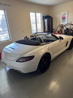 White 2013 Mercedes-Benz SLS AMG GT