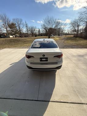 2023 Volkswagen Jetta 1.4T SE