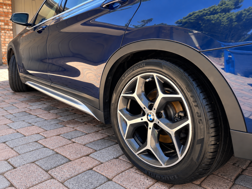 Blue 2019 BMW X1 sDrive28i