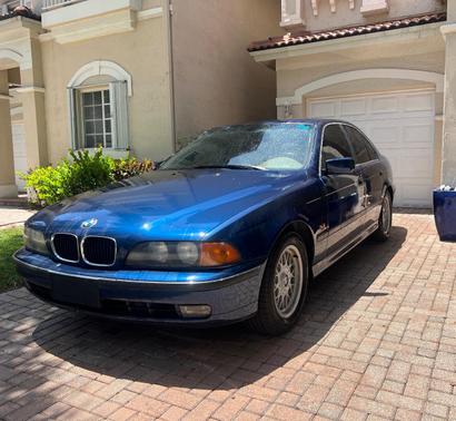 Blue 1999 BMW 528 i