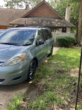 2009 Toyota Sienna LE