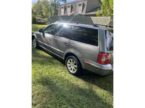 2004 Volkswagen Passat GLS TDI