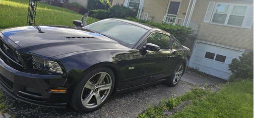 2013 Ford Mustang GT Premium