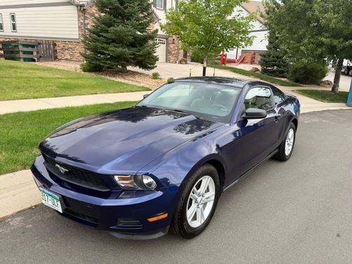 2012 Ford Mustang V6
