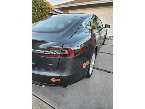 2014 Tesla Model S 85