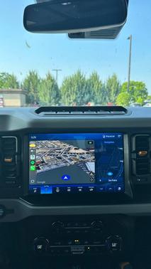 Gray 2023 Ford Bronco Badlands Advanced