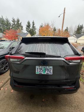 2024 Toyota RAV4 Prime SE