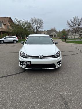 White 2016 Volkswagen Golf R 4-Door