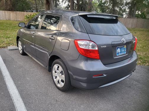 2009 Toyota Matrix Base