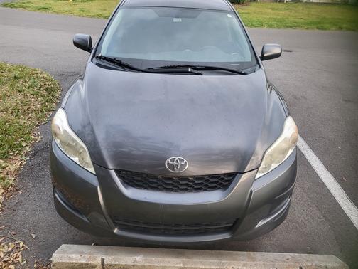 2009 Toyota Matrix Base