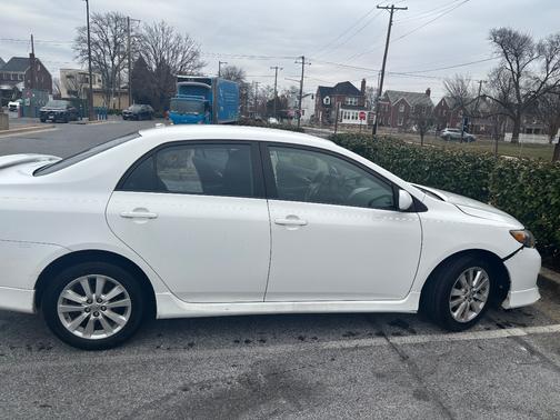 2009 Toyota Corolla LE