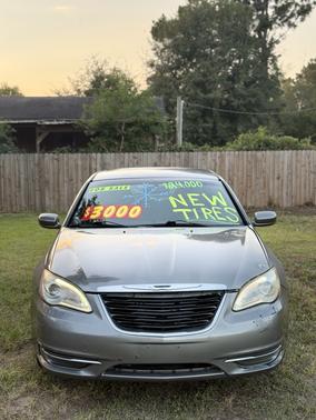 2011 Chrysler 200 Touring