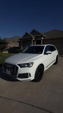 White 2021 Audi Q7 45 Premium Plus