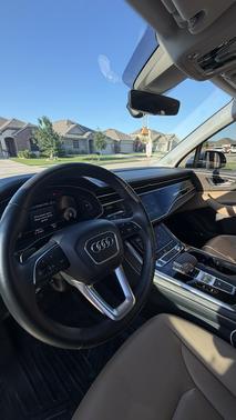 White 2021 Audi Q7 45 Premium Plus