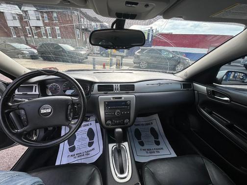 Gray 2006 Chevrolet Impala SS