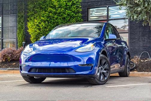2024 Tesla Model Y Long Range